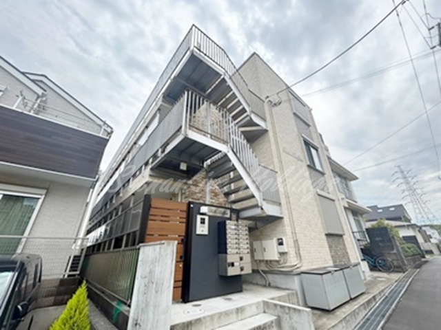 建物外観　綺麗な外観