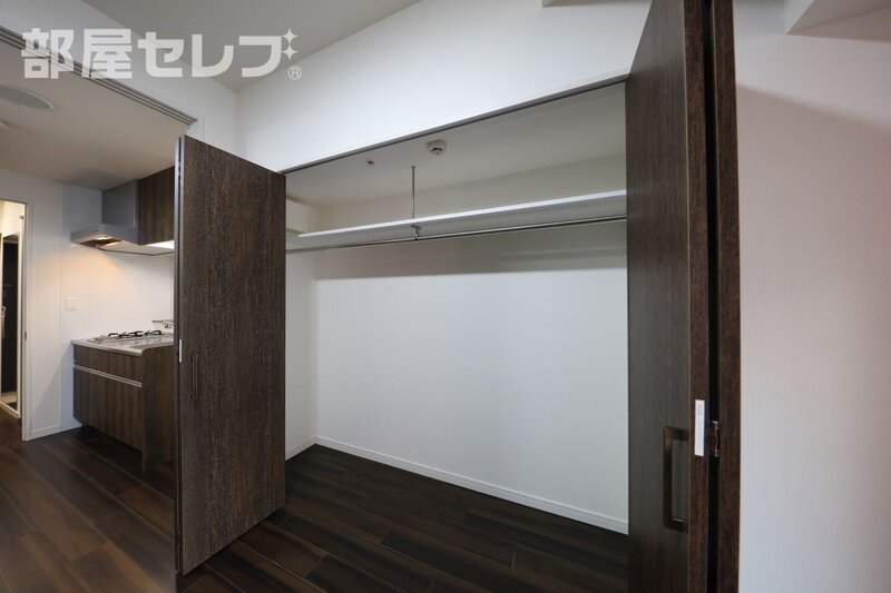 収納　５０５号室写真
