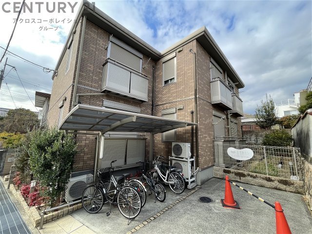 建物外観　敷地内に駐輪場あります！