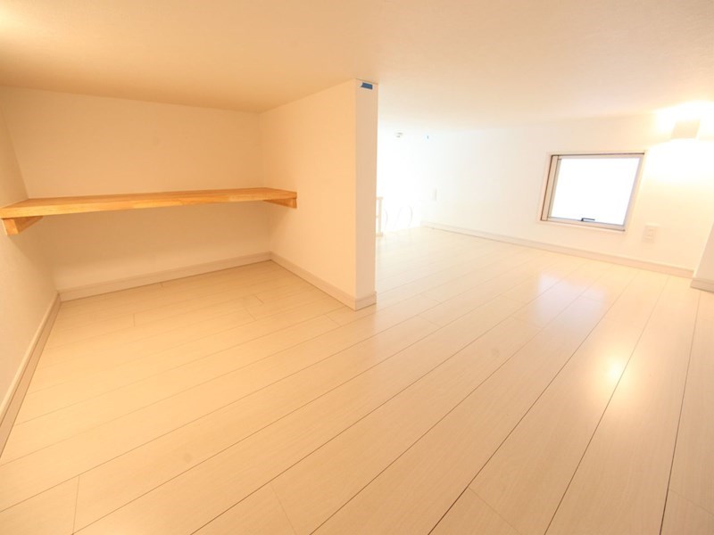 その他部屋・スペース　ロフト5.6帖（収納としてもお部屋としても使えます）