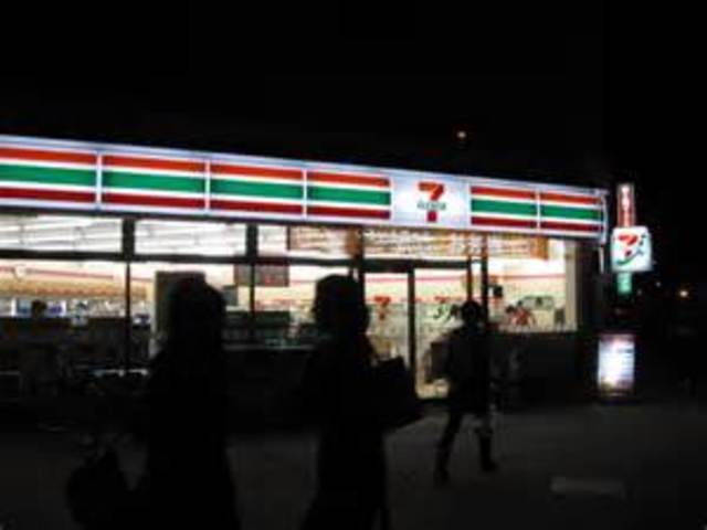 コンビニ　セブンイレブン大阪農人橋1丁目店（コンビニ）まで500m