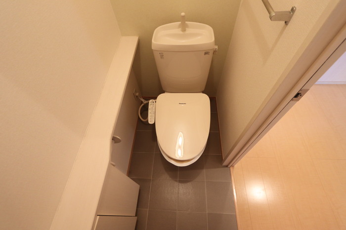 トイレ　清潔感のあるトイレです