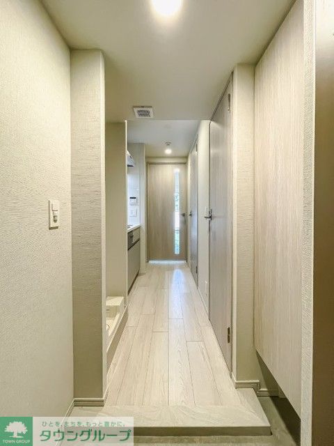玄関　※写真は同タイプ住戸です。