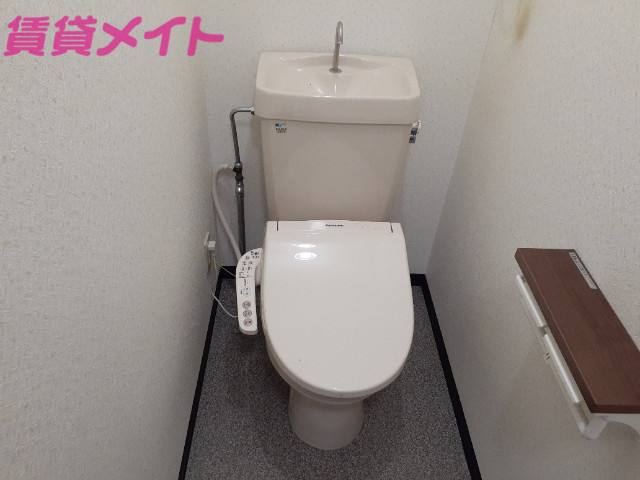 トイレ　※同棟別部屋タイプ（反転