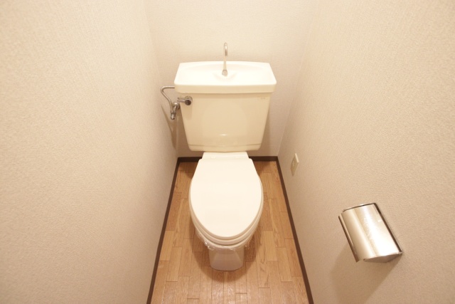 トイレ　別室の参考写真です。※現況優先