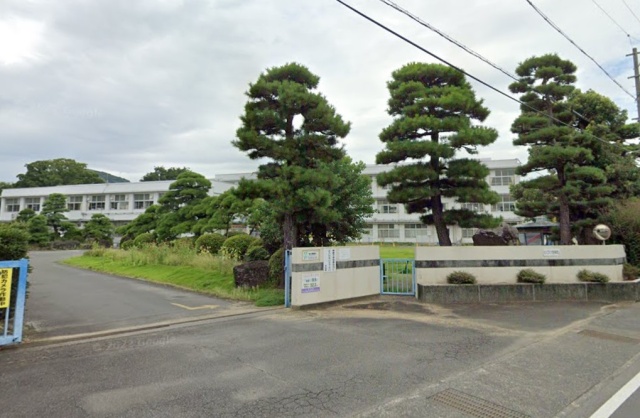 小学校　藤枝市立広幡小学校（小学校）まで899m