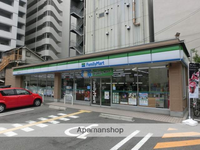 コンビニ　ファミリーマート常盤町二丁目店（コンビニ）まで384m