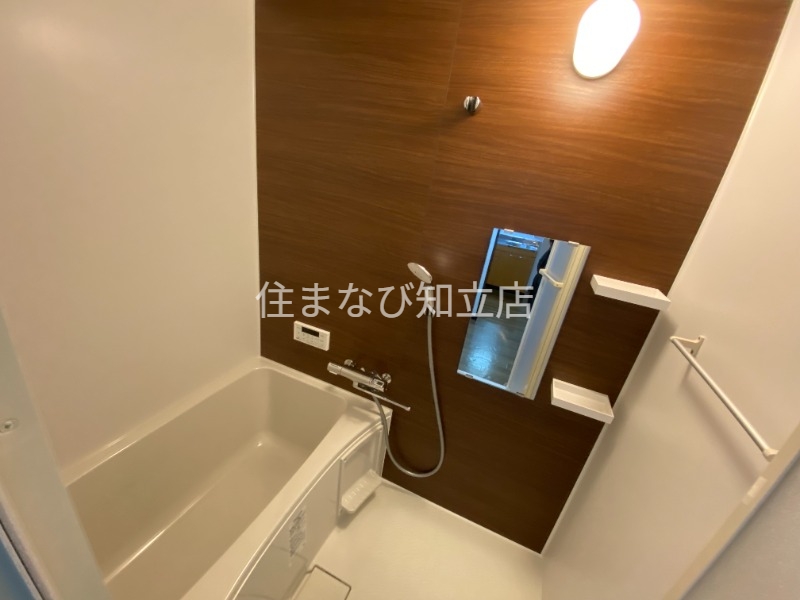 バス・シャワールーム　同型別部屋写真