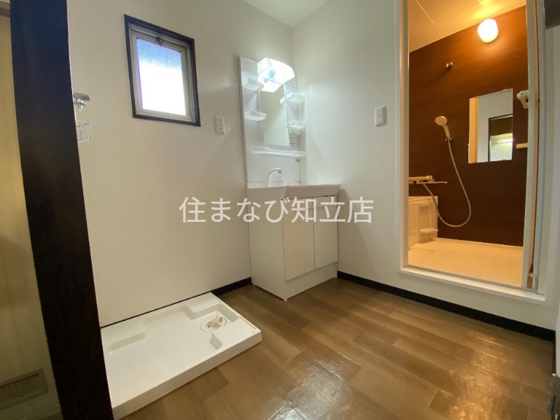 洗面設備　同型別部屋写真