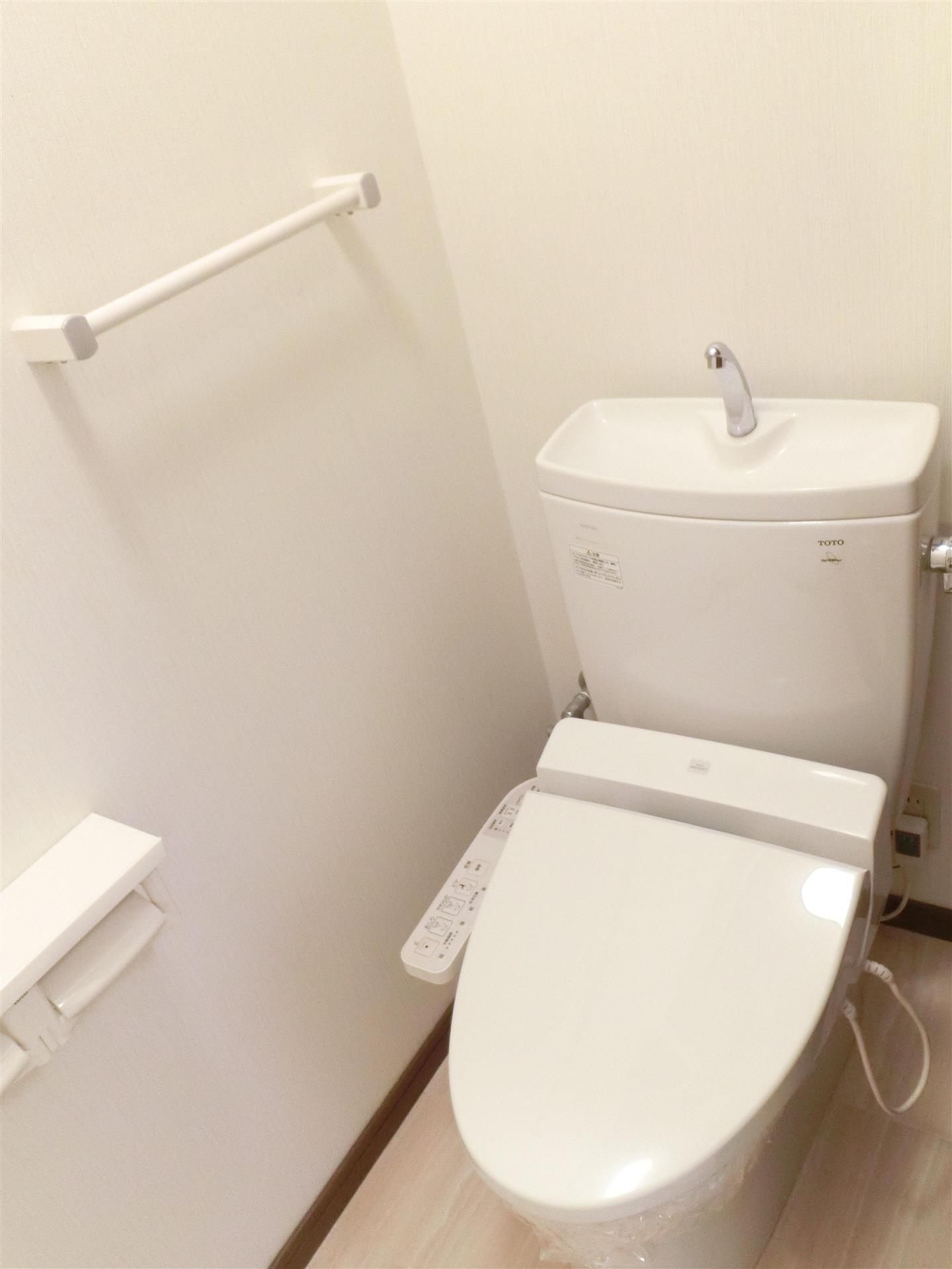 トイレ　トイレ