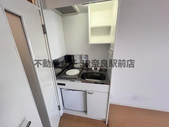神殿マンション3号棟のキッチン写真