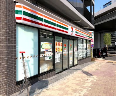 コンビニ　セブンイレブン杉並甲州街道店（コンビニ）まで101m