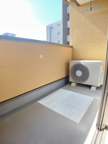 バルコニー　広々としたバルコニーです