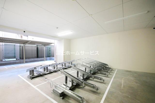 駐車場　※駐輪場です。