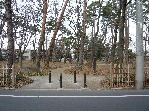 公園　野鳥の森公園（公園）まで790m