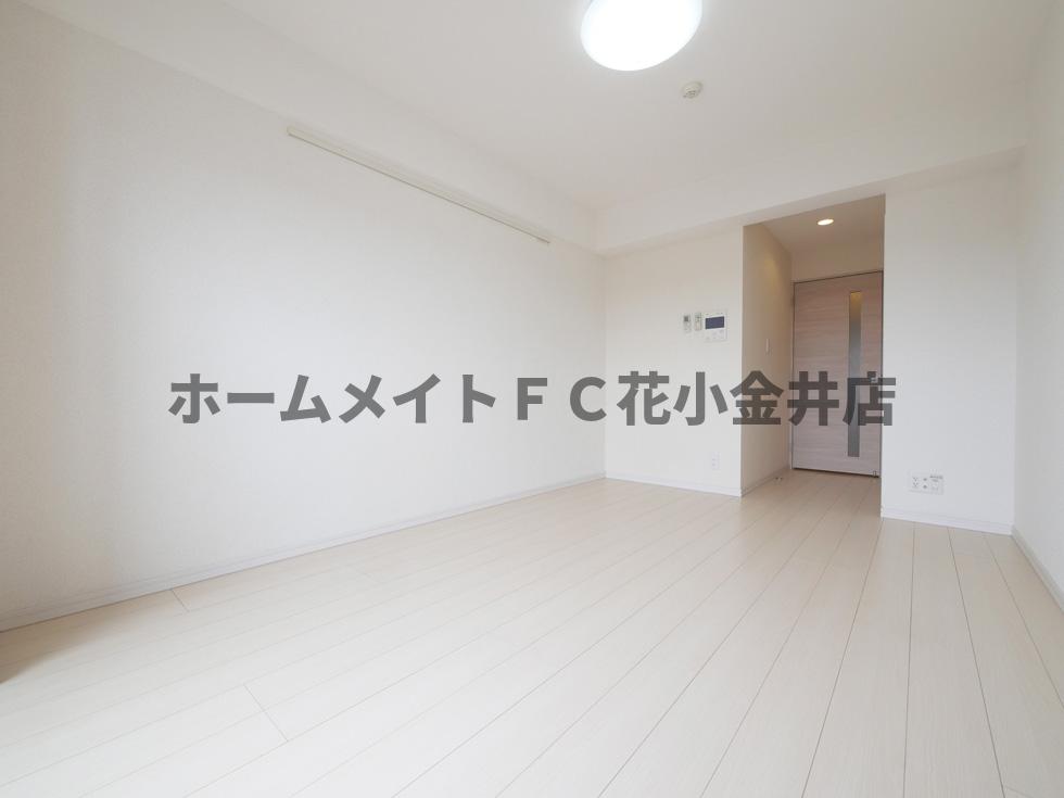 居室・リビング　明るい室内です