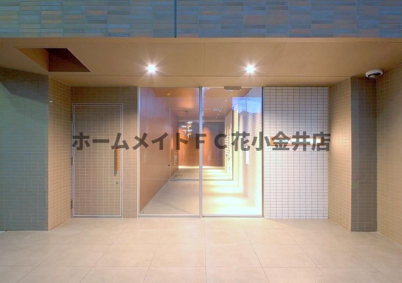 玄関　外はこのようになっています