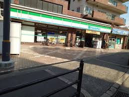 コンビニ　ファミリーマート長柄店（コンビニ）まで20m