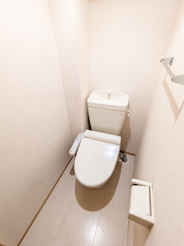 トイレ　図面と現状に相違がある場合には現状を優先