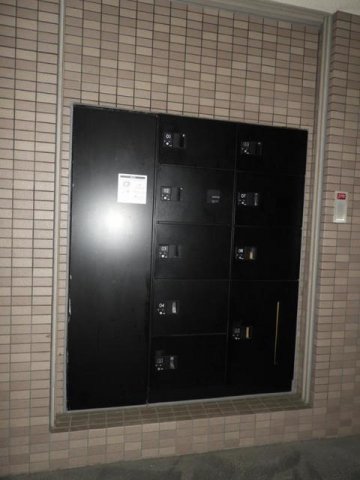 エントランス　清潔なエントランスです