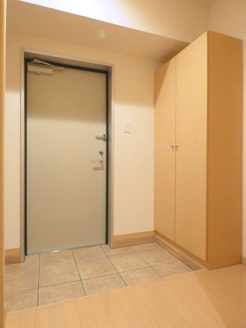 玄関　図面と現状に相違がある場合には現状を優先