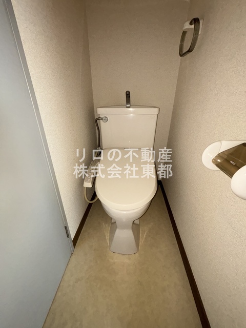 トイレ　人気の洗浄便座付です！清潔感を保てます♪