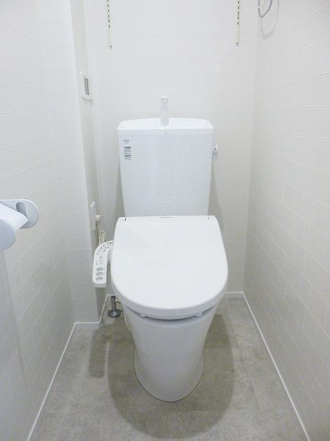トイレ　シンプルで使いやすいトイレです