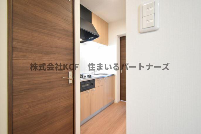 居室・リビング　キッチンでお料理をお楽しみください