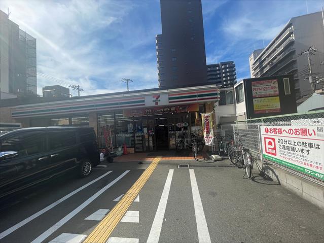 コンビニ　セブン－イレブン大阪本庄西１丁目店（コンビニ）まで483m