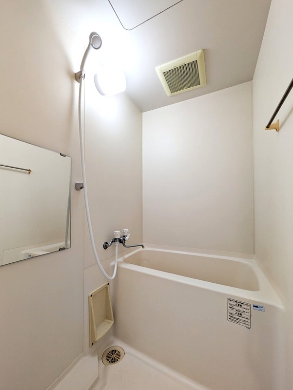 バス・シャワールーム　別部屋同間取