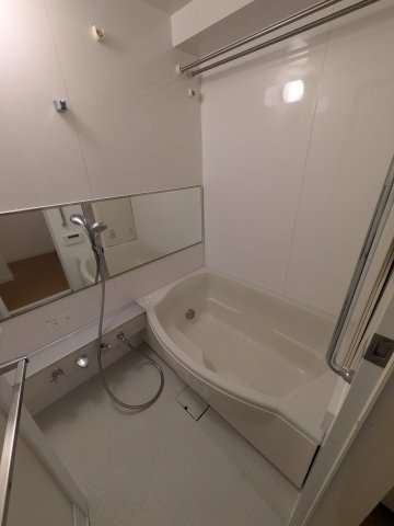 バス・シャワールーム　別部屋参考写真です