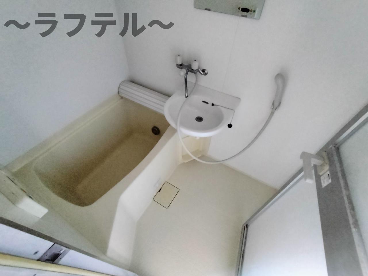 バス・シャワールーム　別部屋イメージ写真
