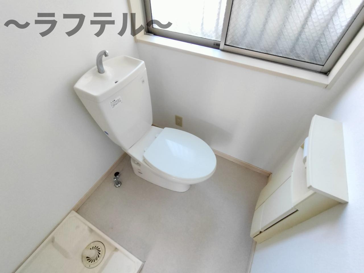 トイレ　別部屋イメージ写真
