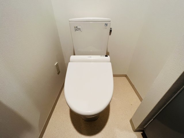 トイレ　シンプルで使いやすいトイレです