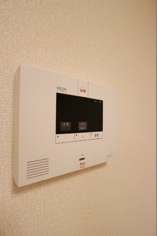 セキュリティ　セコムのセキュリティを搭載です。