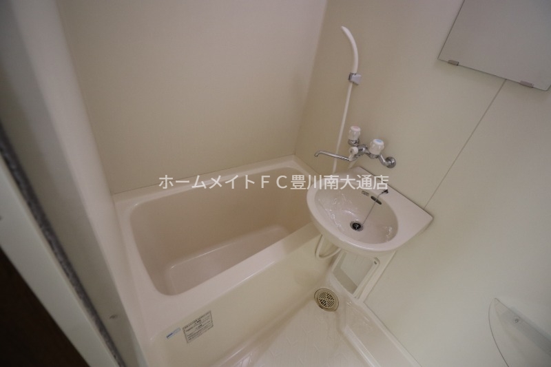 バス・シャワールーム　同型別部屋