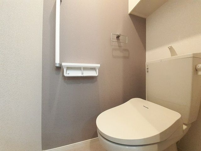 トイレ　シンプルで使いやすいトイレです