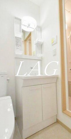 洗面設備　独立洗面台です。