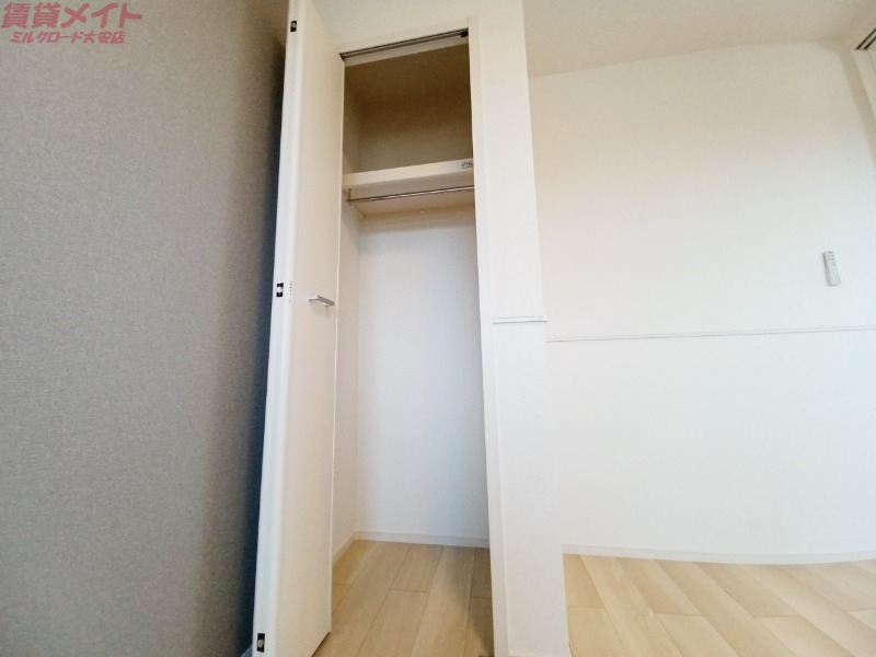 収納　同型参考写真