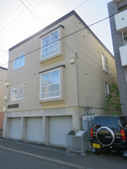 建物外観　地下東西線「南郷１３丁目」徒歩5分