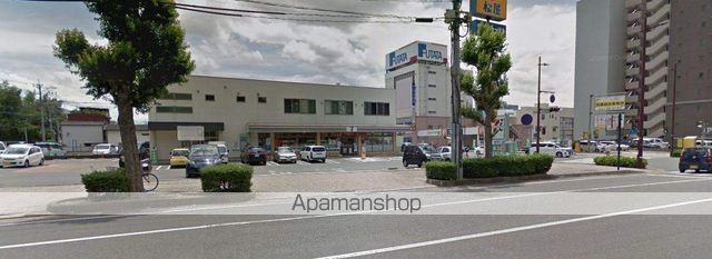 コンビニ　セブンイレブン（コンビニ）まで282m