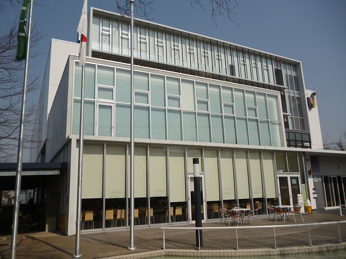 図書館　ルミエール府中（図書館）まで240m