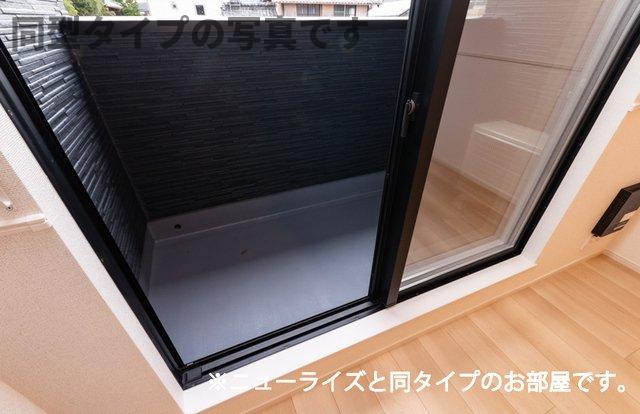 バルコニー　落ち着いた時間を過ごせるバルコニーです