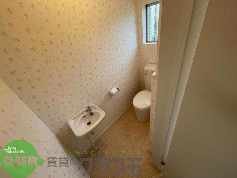 トイレ　シンプルで使いやすいトイレです
