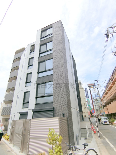 建物外観　2026年6月築　RC鉄筋コンクリート造地上5階建て総戸数1