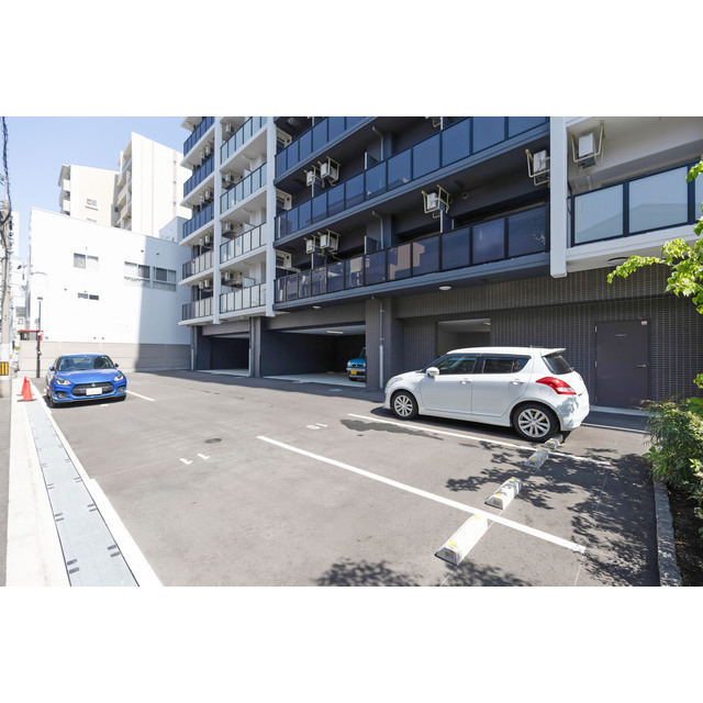 駐車場　カースペースがあります