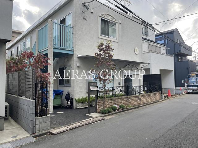 幼稚園・保育園　エンジェル高円寺保育園（幼稚園・保育園）まで302m