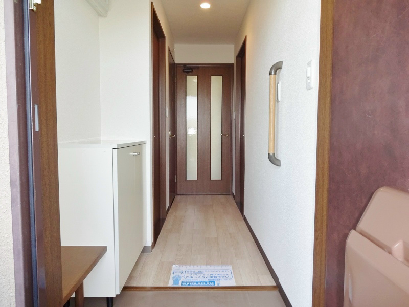 玄関　玄関