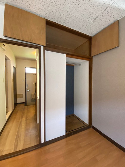 収納　※別部屋の写真です