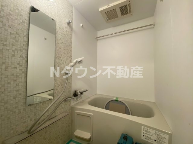 バス・シャワールーム　日々の疲れを癒すお風呂付です